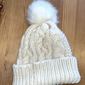 Knit Insulated Pom-pom Hat, White